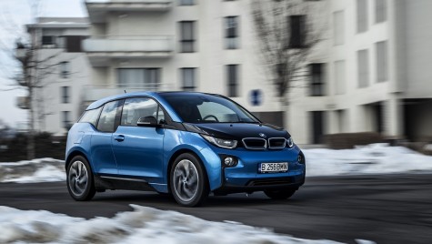 Înapoi în viitor cu BMW i3 – Jucărie pe baterie