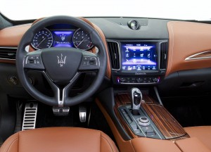 Maserati-Levante-2017-1600-49