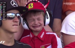 Kimi Raikkonen a făcut un copil să plângă la Barcelona