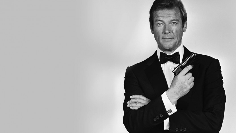 Roger-Moore James Bond