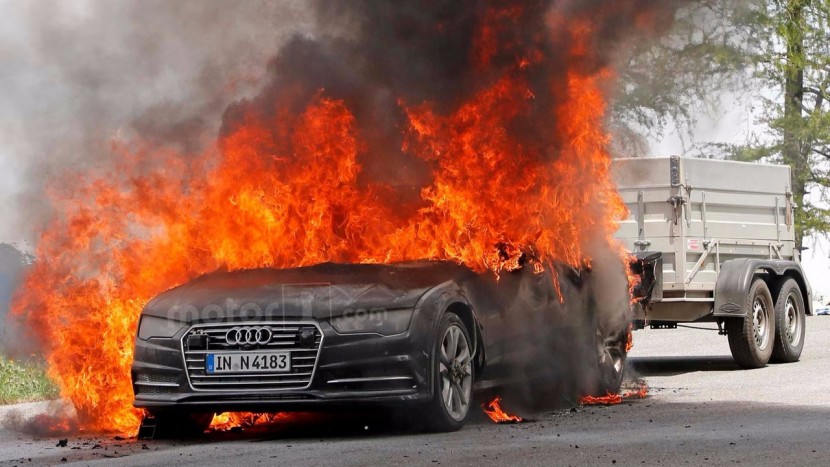 Audi A7 incendiu (4)