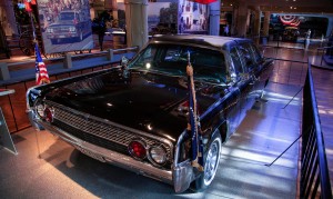 Kennedy Lincoln Continental (1)