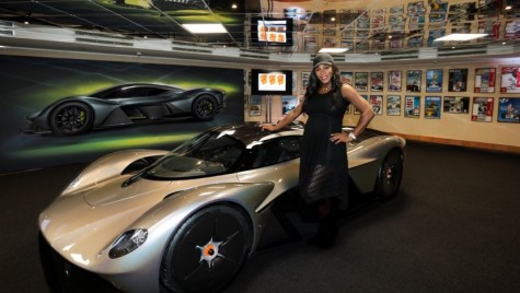 Game, set, meci – Serena Williams este imaginea Aston Martin Valkyrie