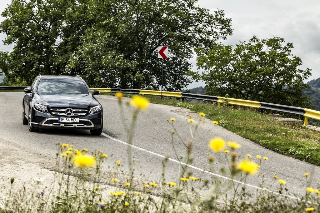 Mercedes-Benz E-Class All-Terrain (13)