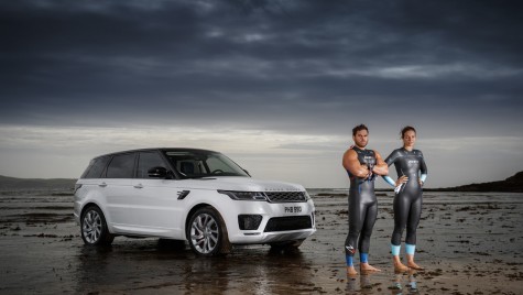 Întrecere acvatică. Range Rover Sport facelift PHEV înoată!