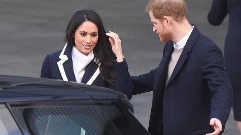 Meghan Markle primește lecții de șofat de la logodnic