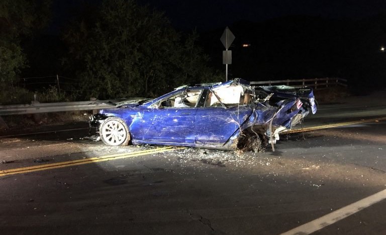 Tesla Model S accident