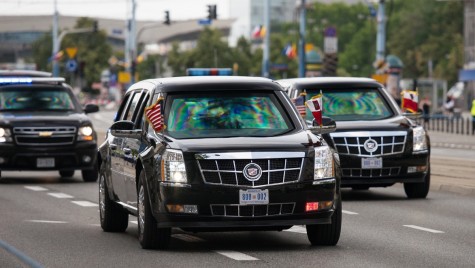 Trump se dă mare! I-a arătat limuzina prezidențială lui Kim Jong-un