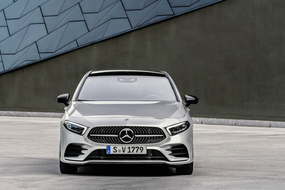 Mercedes-Benz Clasa A Sedan