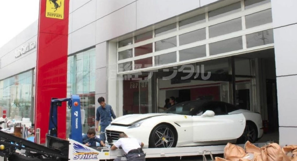 Taifun Japonia Ferrari