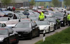 Poliția a confiscat 120 de mașini sport. Ce făceau șoferii?