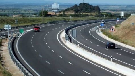 Circulația pe autostradă. Sfaturi pentru șoferi și motocicliști