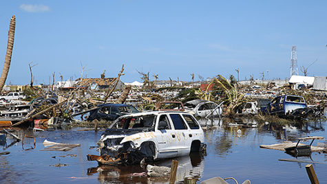 Cum a reușit un american să-și salveze mașinile din calea uraganului Dorian?