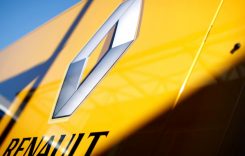 Compania Renault, obligată de justiția franceză să suspende  activitatea la o uzină, la câteva zile după reluarea producției