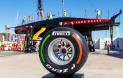 O anvelopă Pirelli Formula 1 semnată de echipa Luna Rossa scoasă la licitație în scopuri caritabile